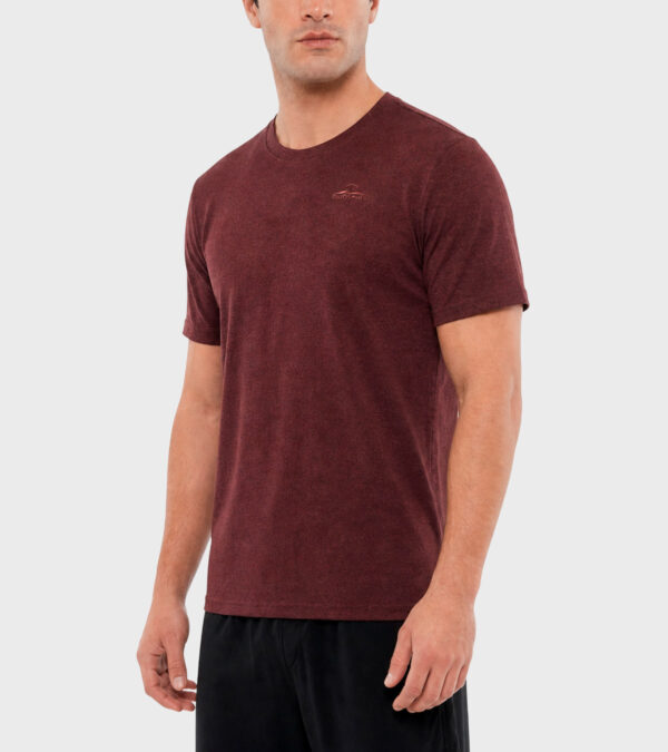 Montagne Remera Axis